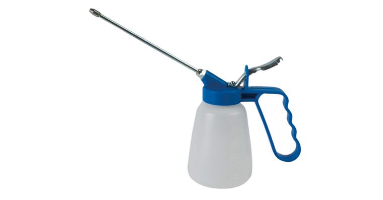 Oil spray can polyethylene container 200 ml transparent with brass pump