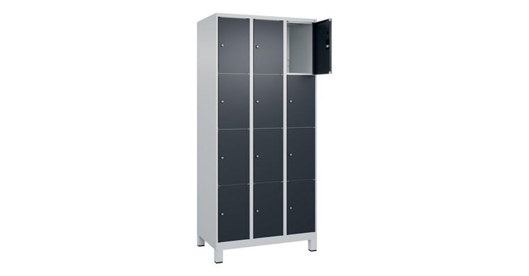 1085214205 Schließfachschrank Classic PLUS, Füße, 12 Fächer, 1950x900x500mm RAL 7035/7016